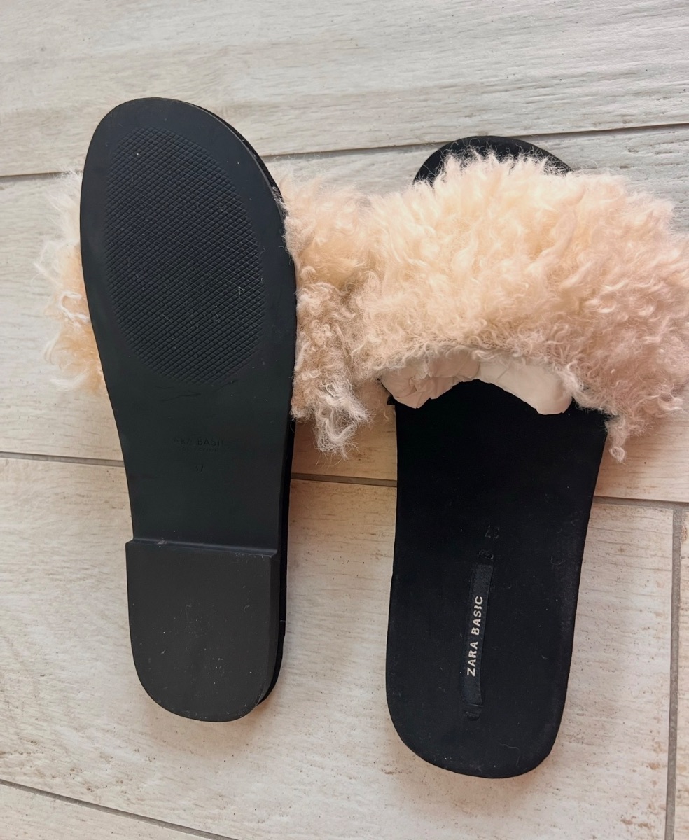 Zara Fur Flat Sandals - Sz EU 37 photo 3