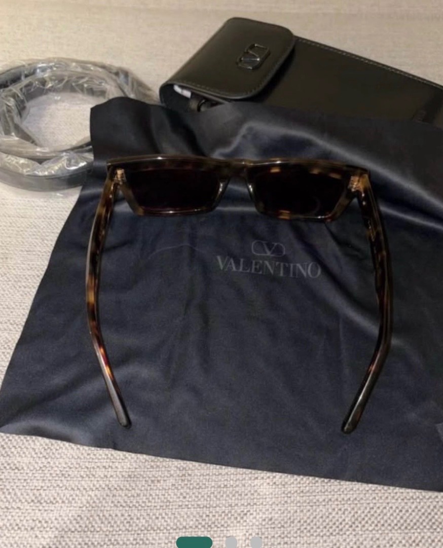 Valentino Sunglasses photo 3