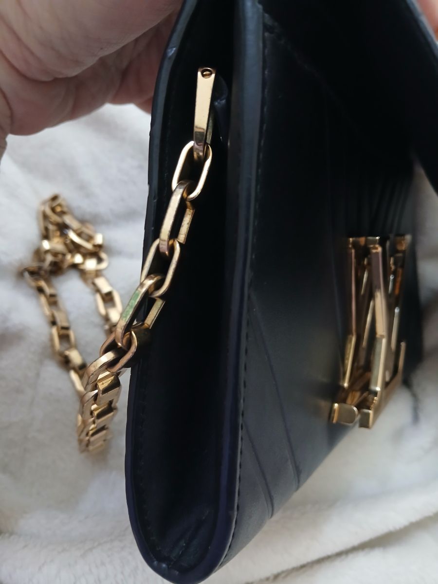 Louis vuitton photo 2