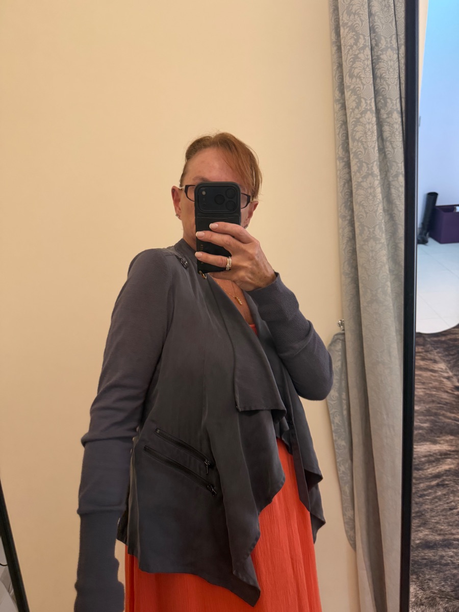 Mint Velvet Grey/Silver Silk and cotton light jacket photo 3