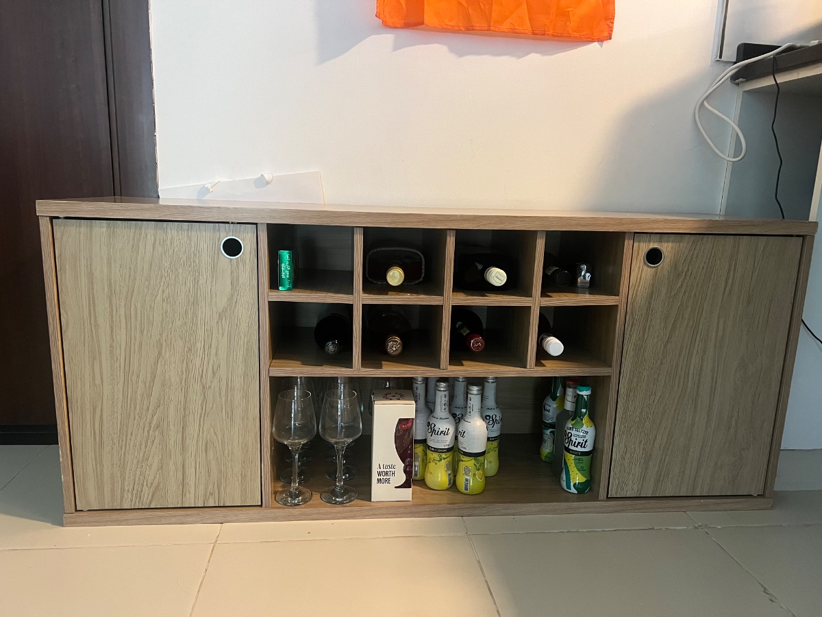 Danube Drinks / Display / Storage