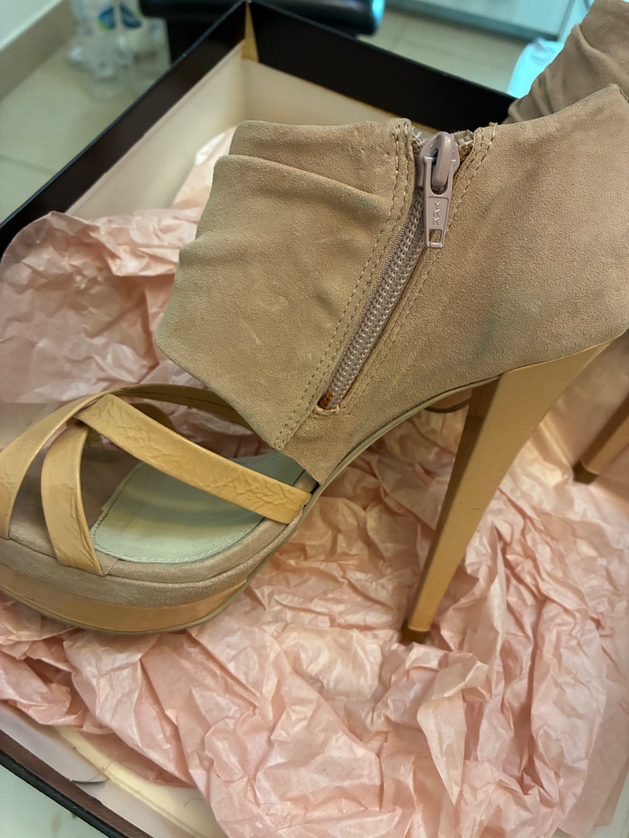 Kurt Geiger/Carvela photo 3