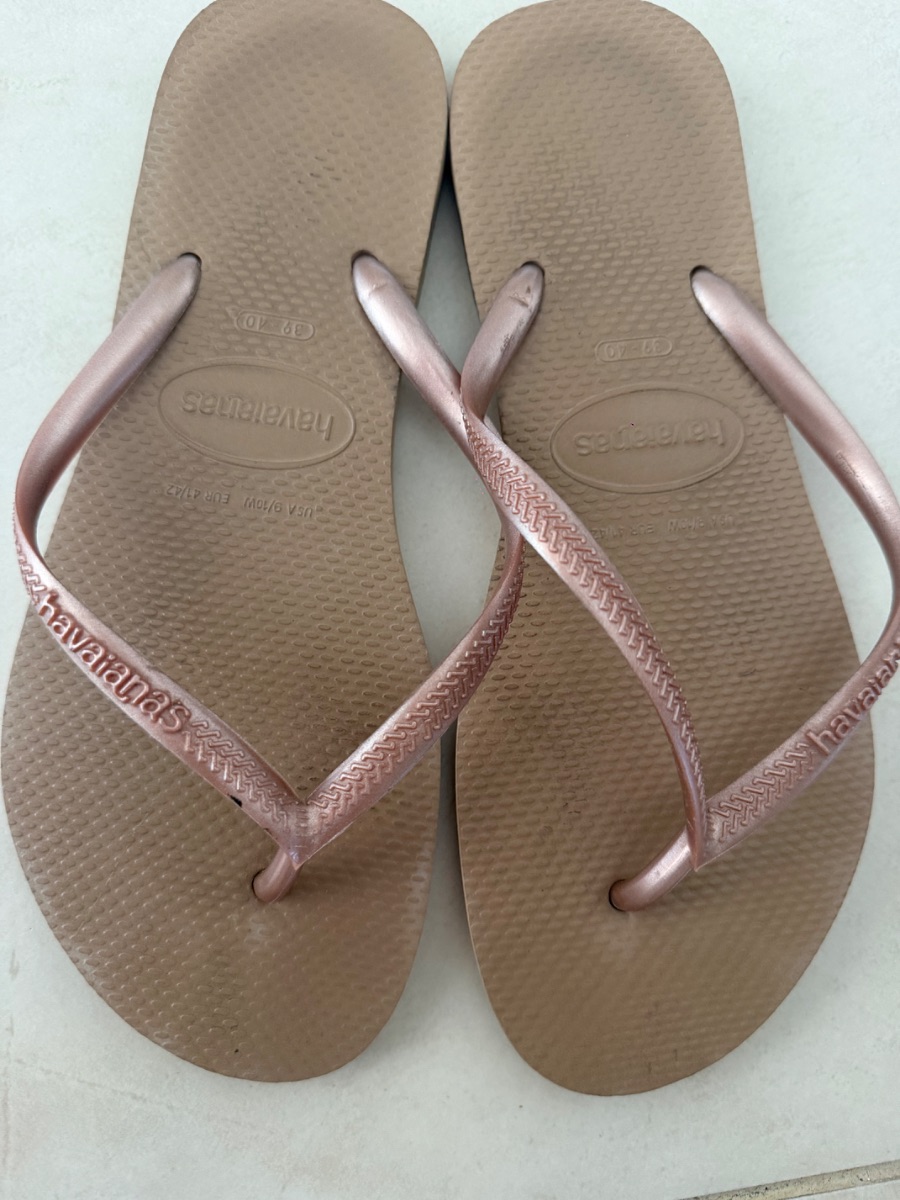 Gold havaianas