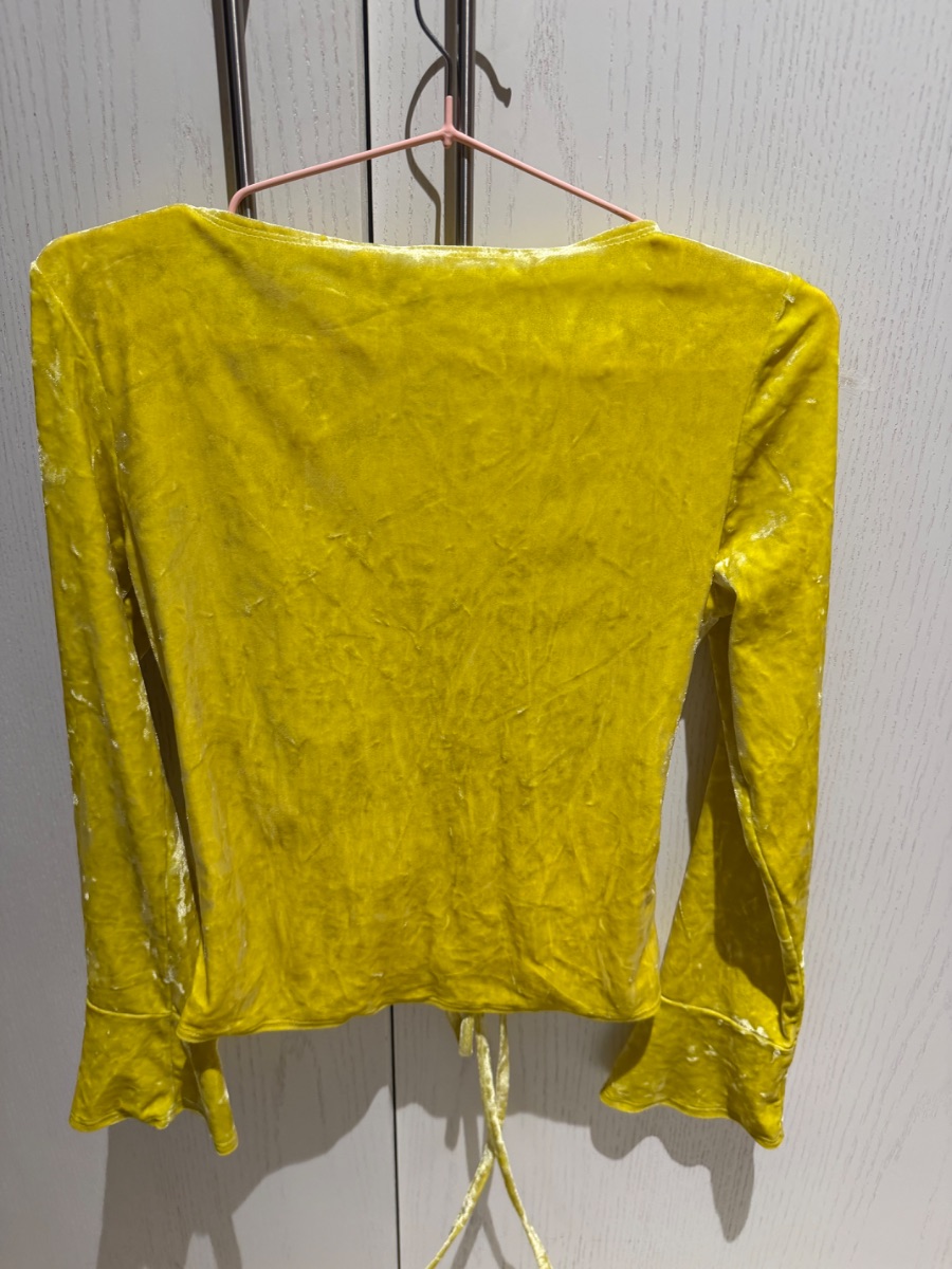 Miss Selfridge yellow velvet ruched blouse photo 2