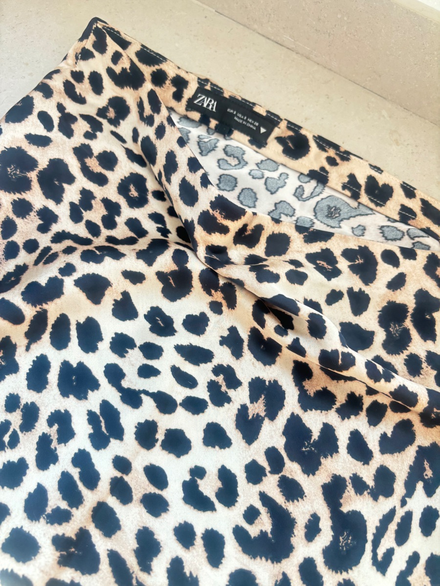 Zara leopard print skirt photo 2