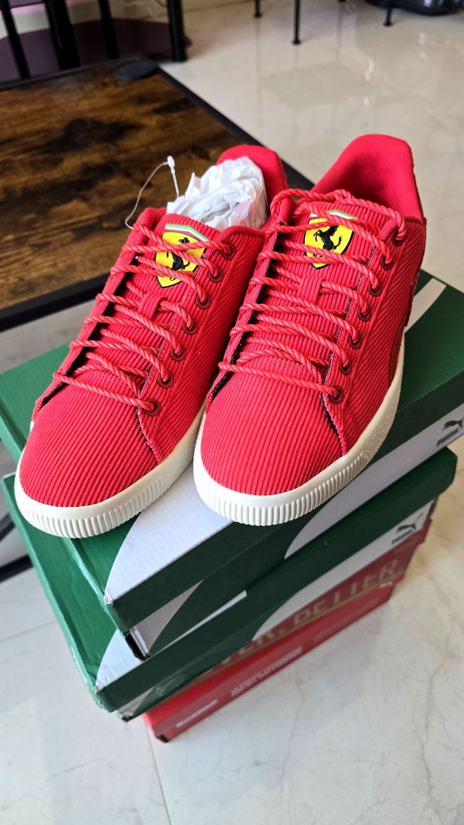 Scuderia Clyde Ferrari by Puma