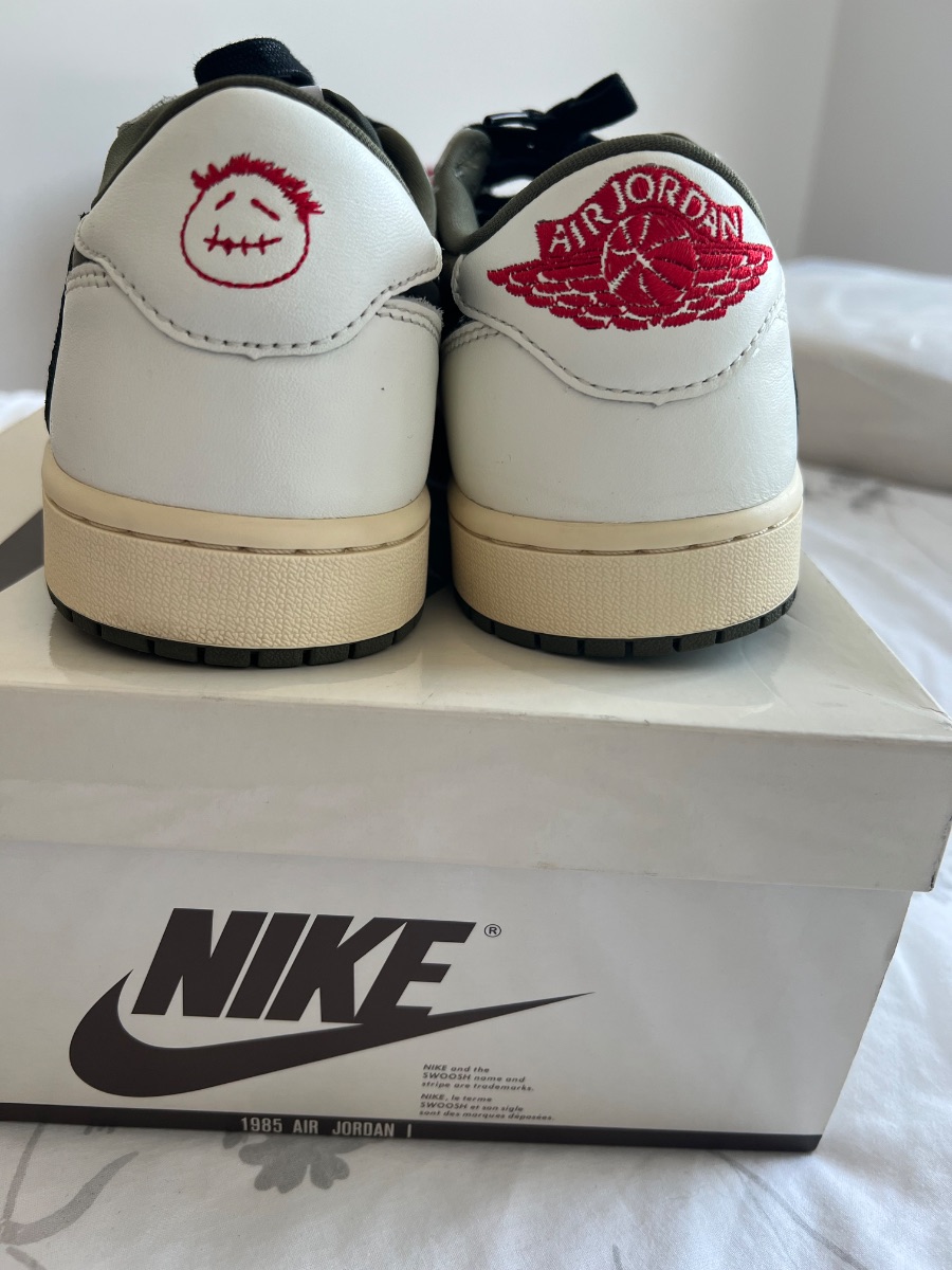 Nike Jordan 1 Low Travis Scott Sneakers US 10 photo 2
