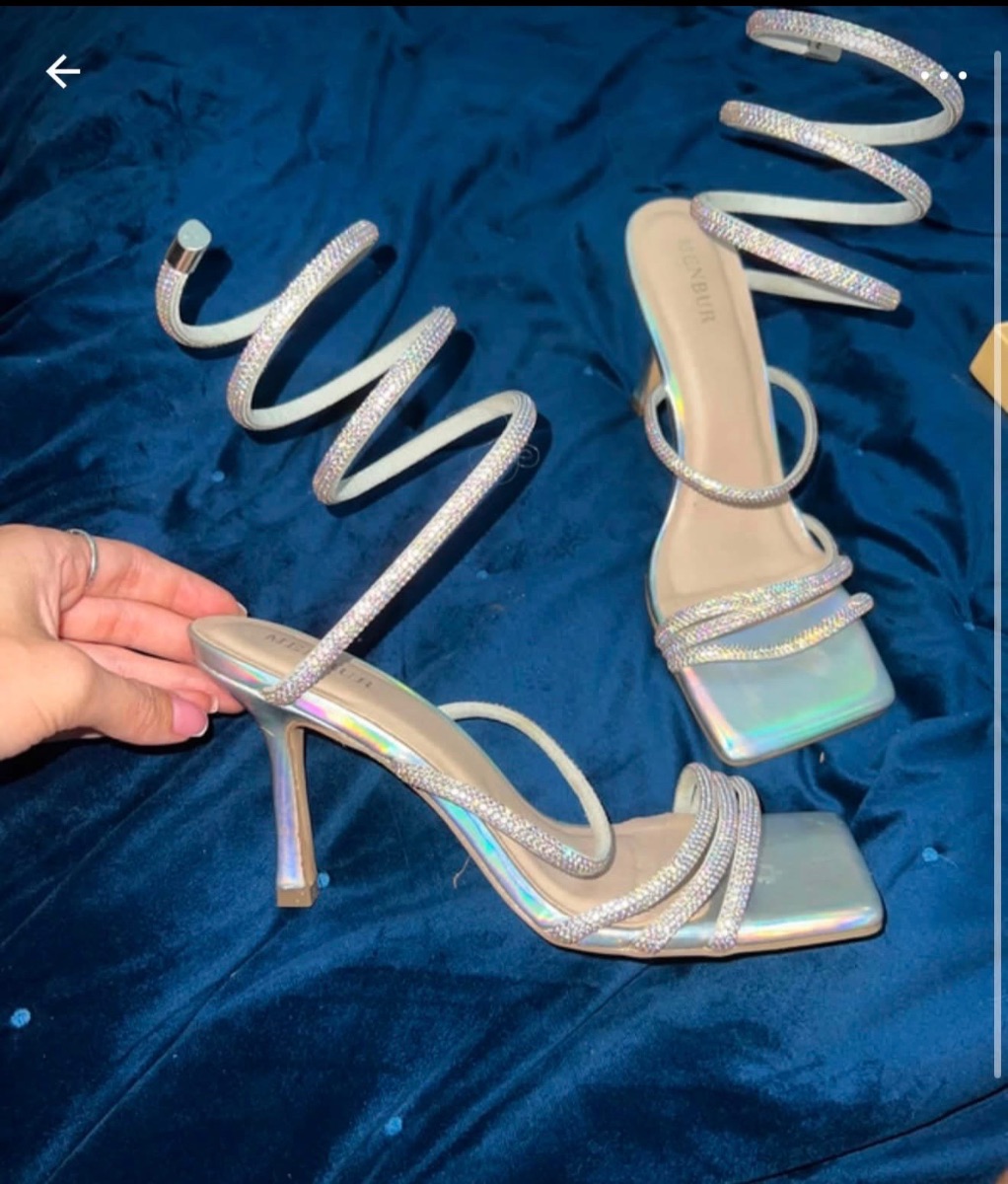 Menbur Silver wrap up heels photo 2
