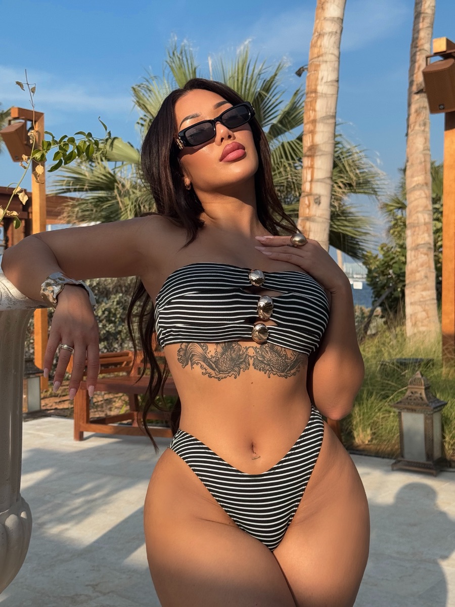 Boutique Monochrome bikini set