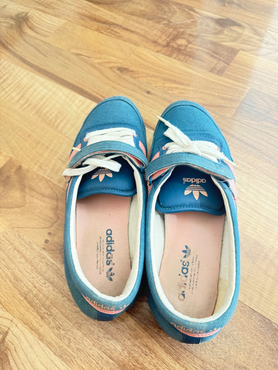 Adidas shoe photo 2