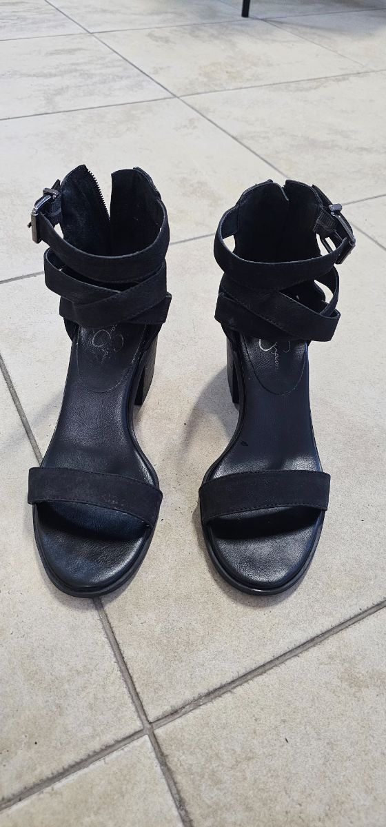Heels Jessica Simpson photo 2