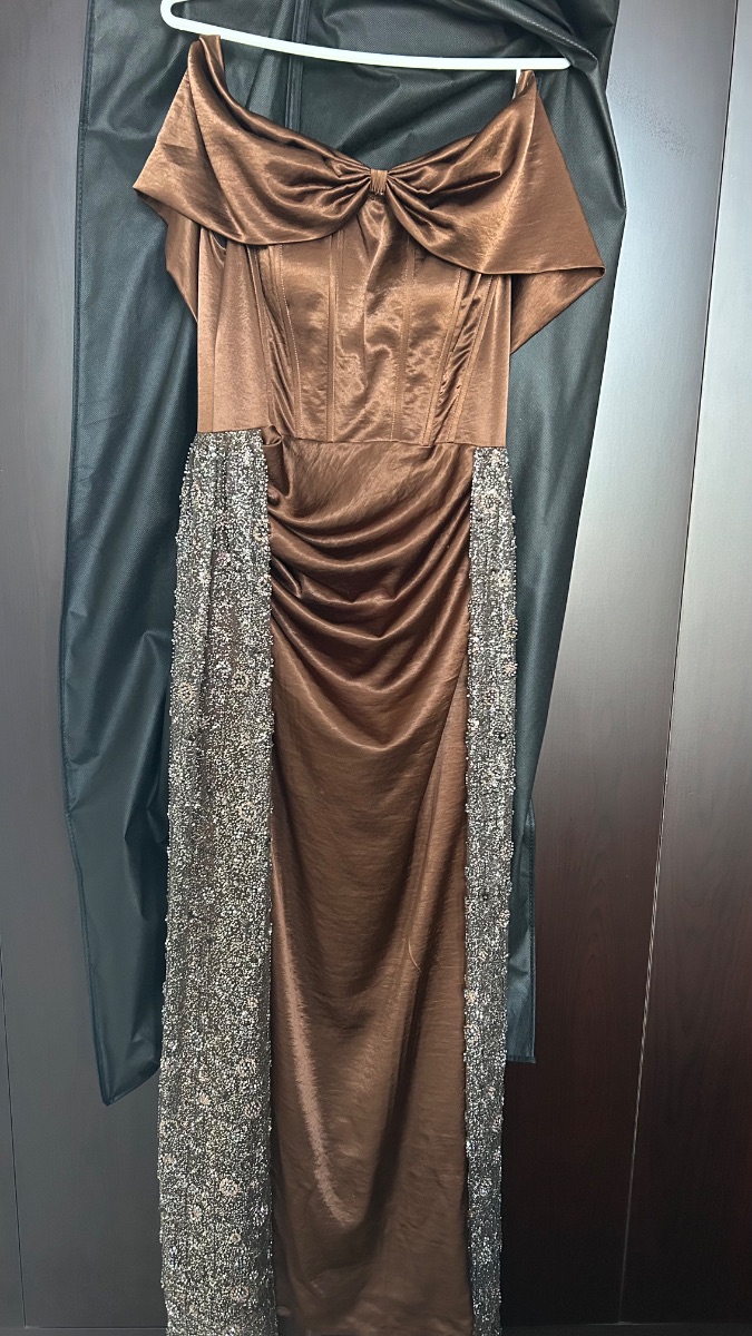 Designed Brown evening dress photo 2