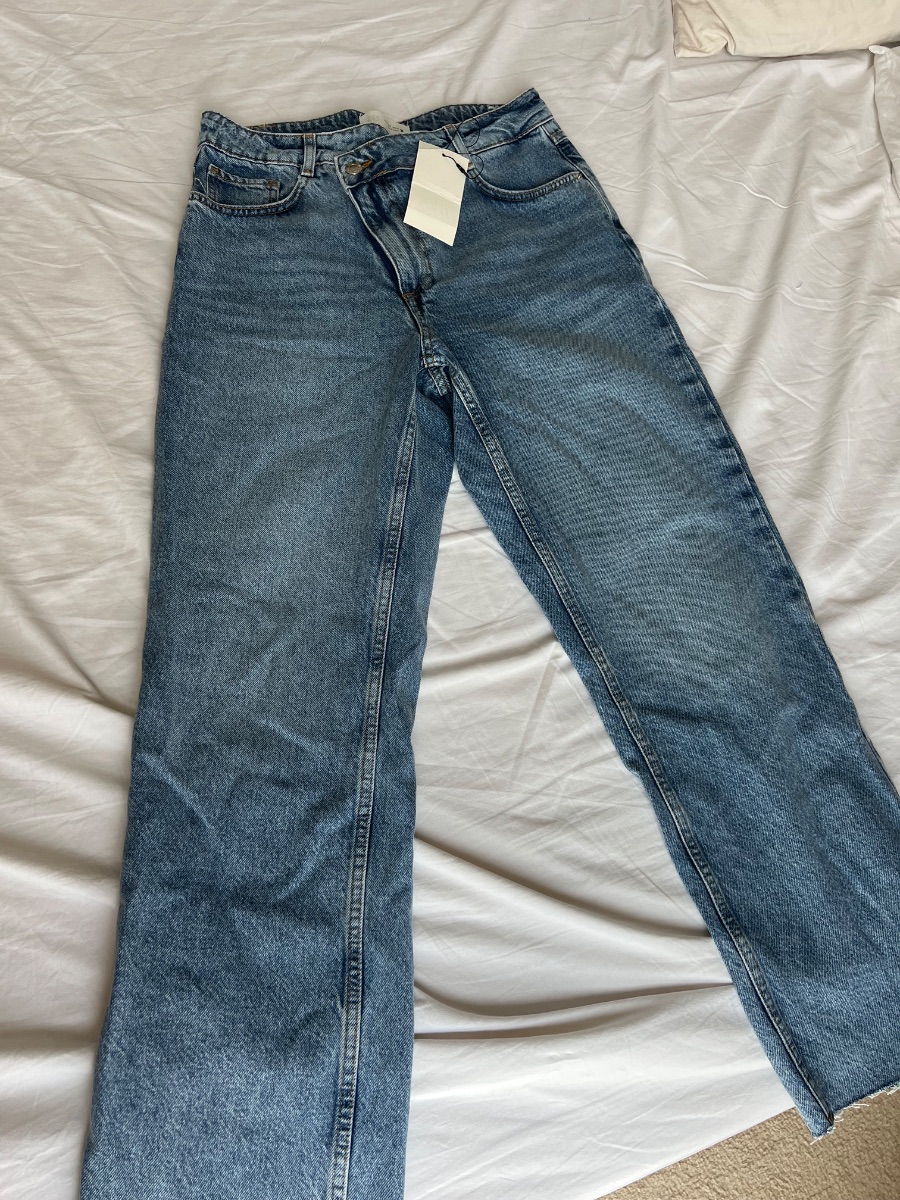 Zara Wide Leg Jeans – Blue Denim – Size 40 – New With Tags photo 2