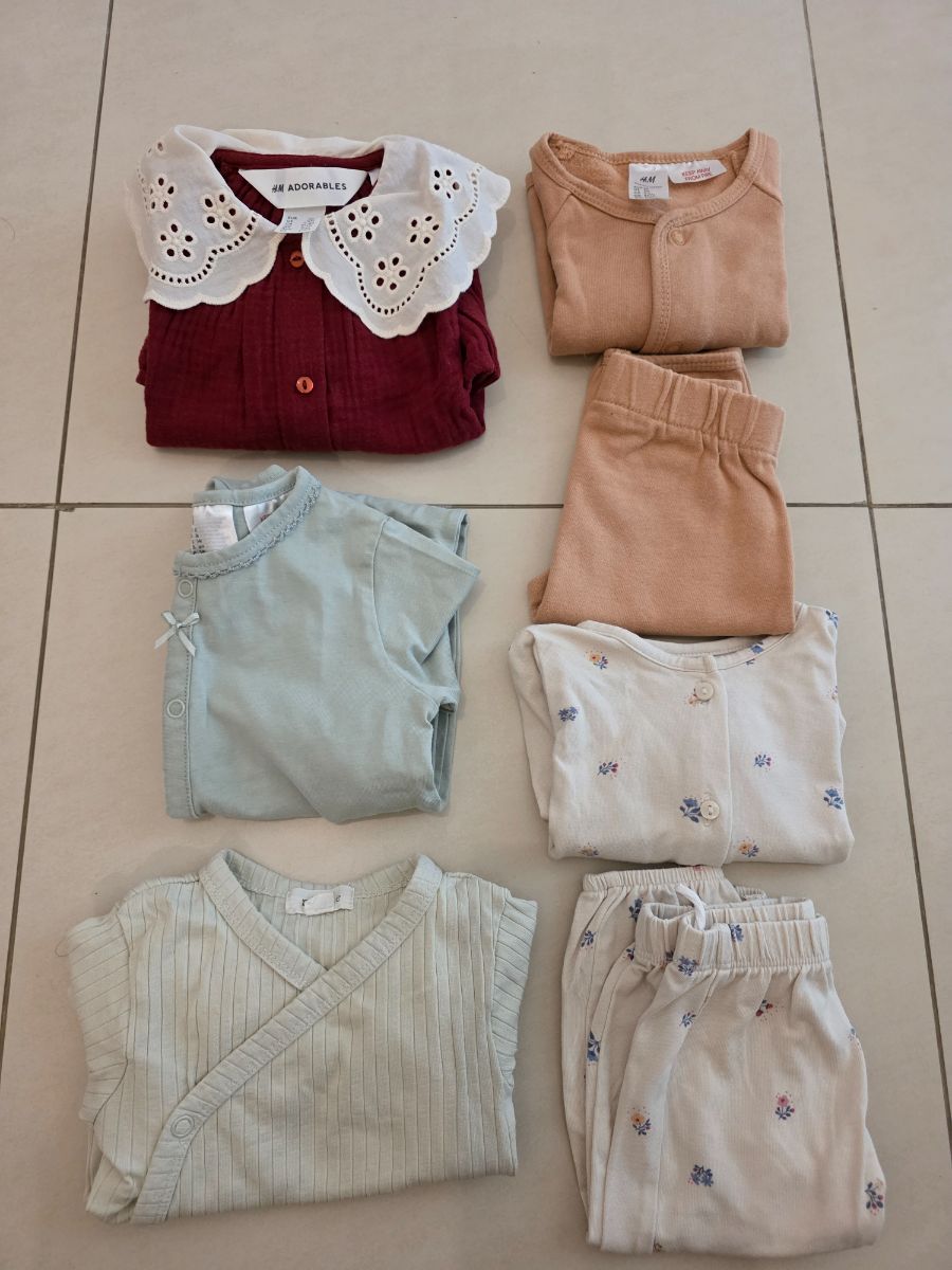 Baby girl clothes. H&M + Newbie. Size 2-4 months
