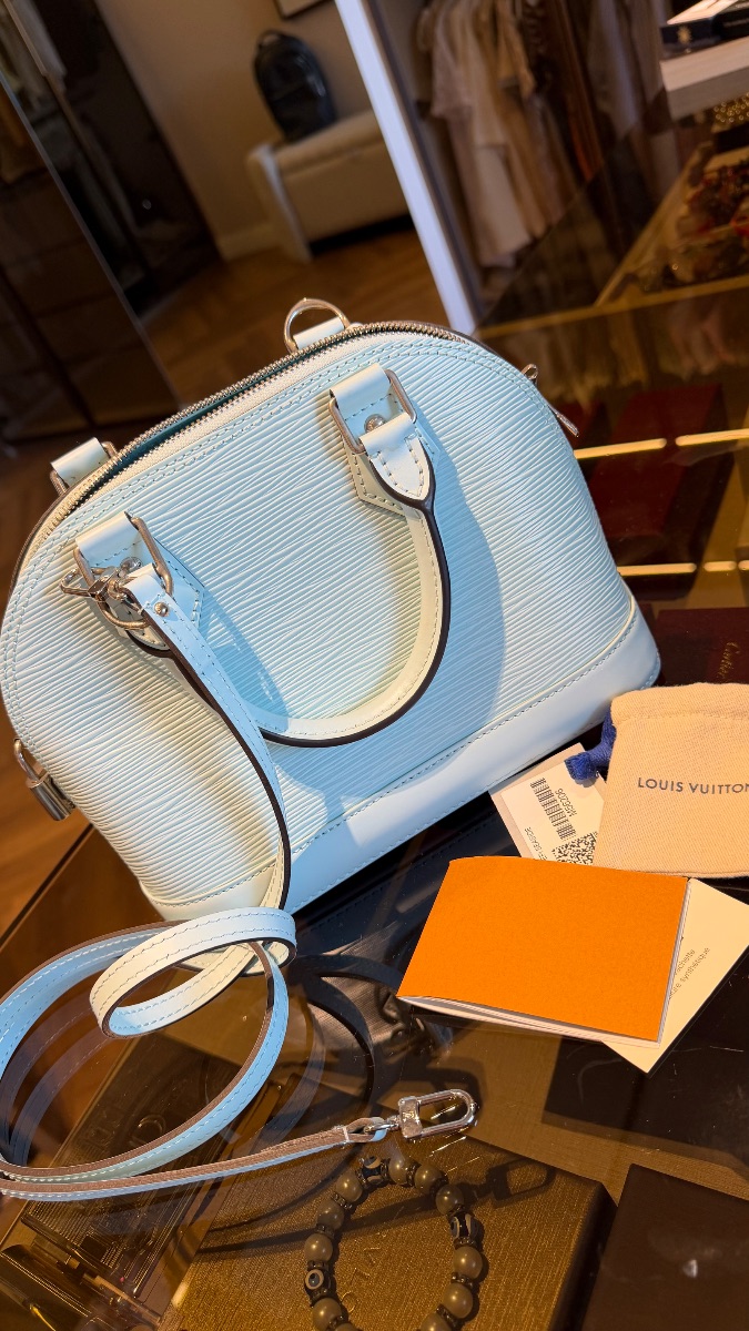 Louis Vuitton seaside Alma bb