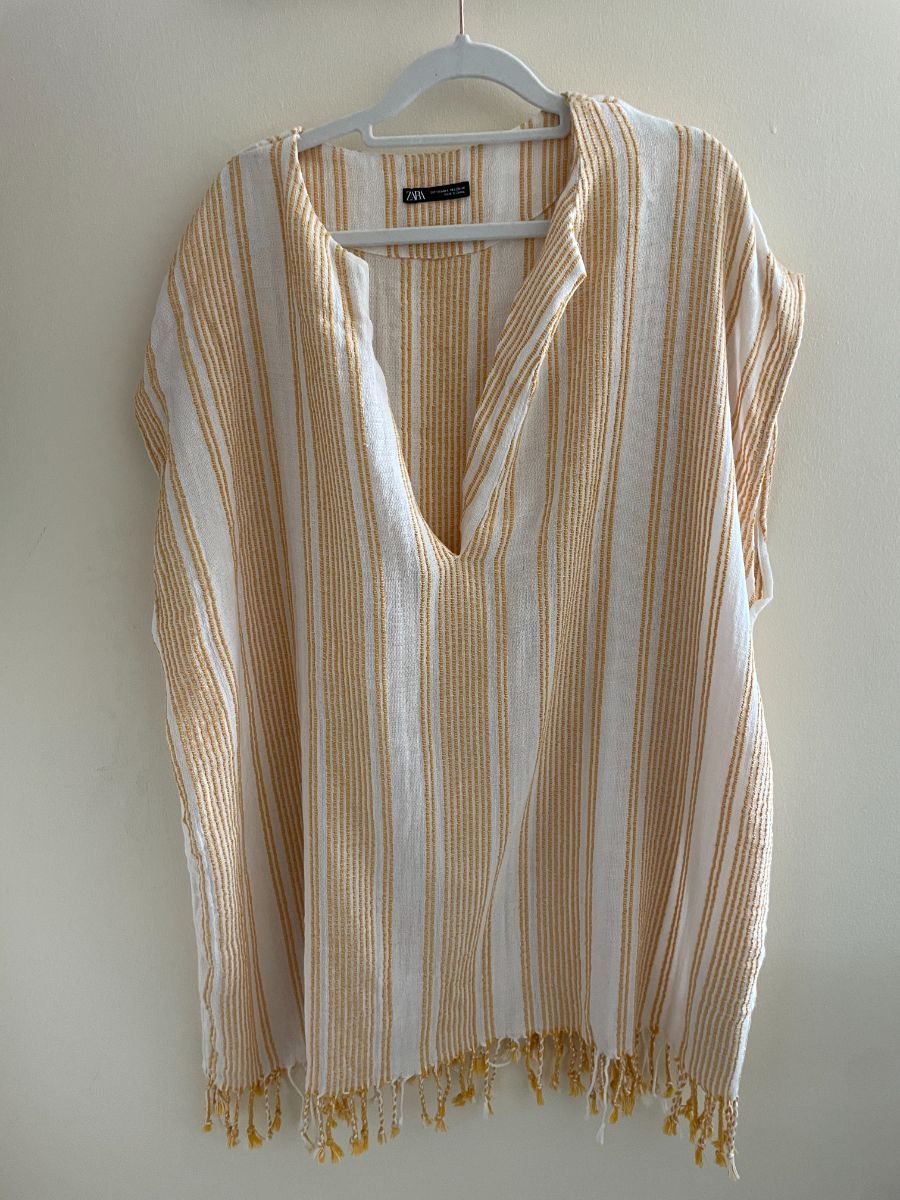 Zara beach Cover Up Medium/Large