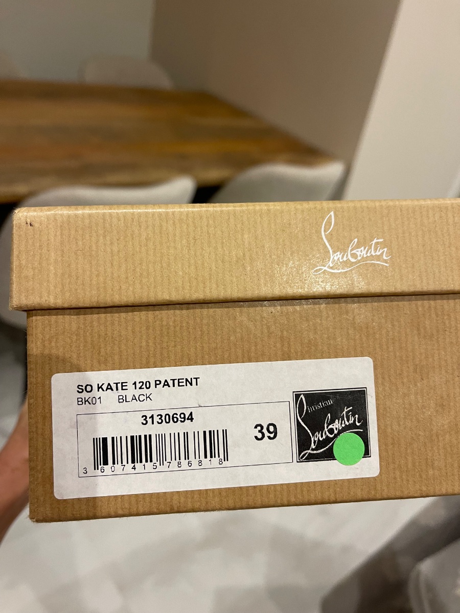 Christian Louboutin So Kate, 120 mm patent pumps photo 3
