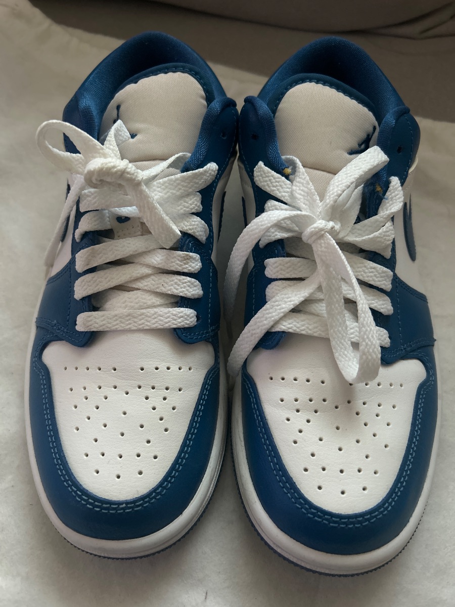 WHITE & BLUE NIKE LOW JORDANS photo 2