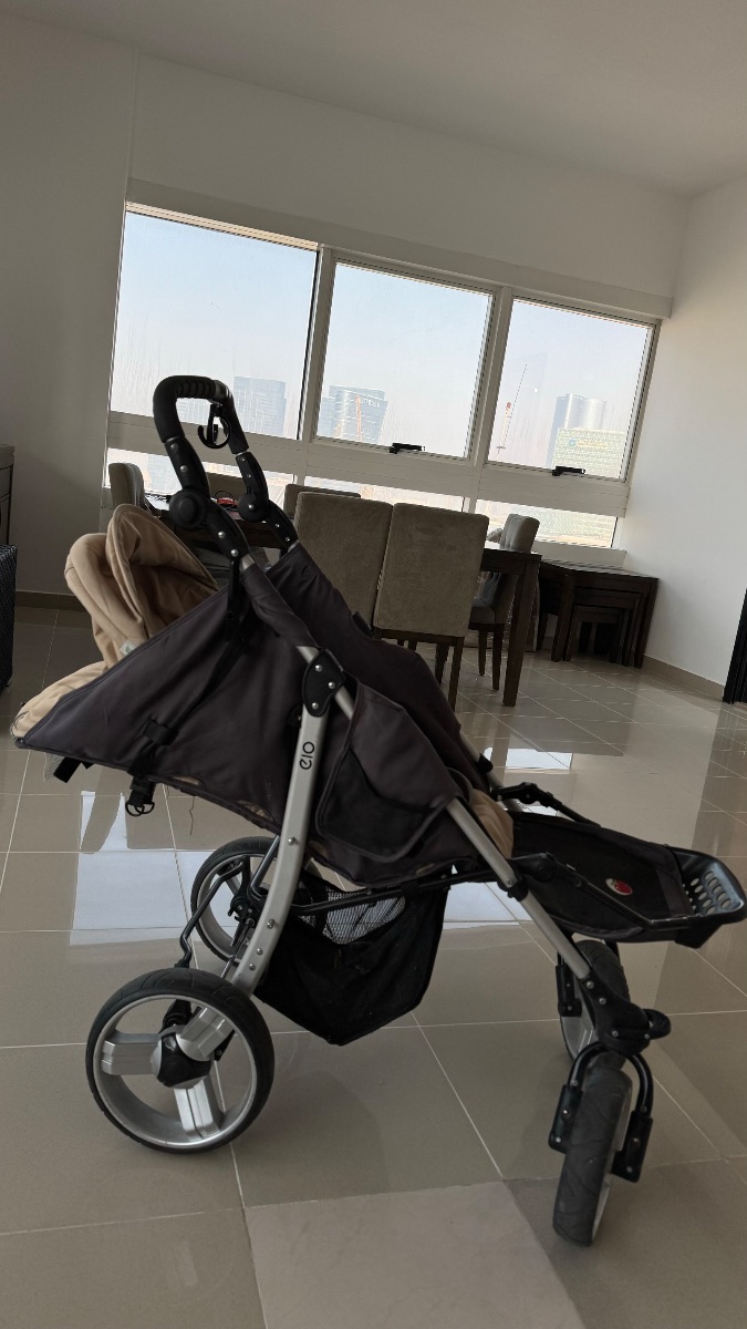 Special Tomato Stroller photo 2