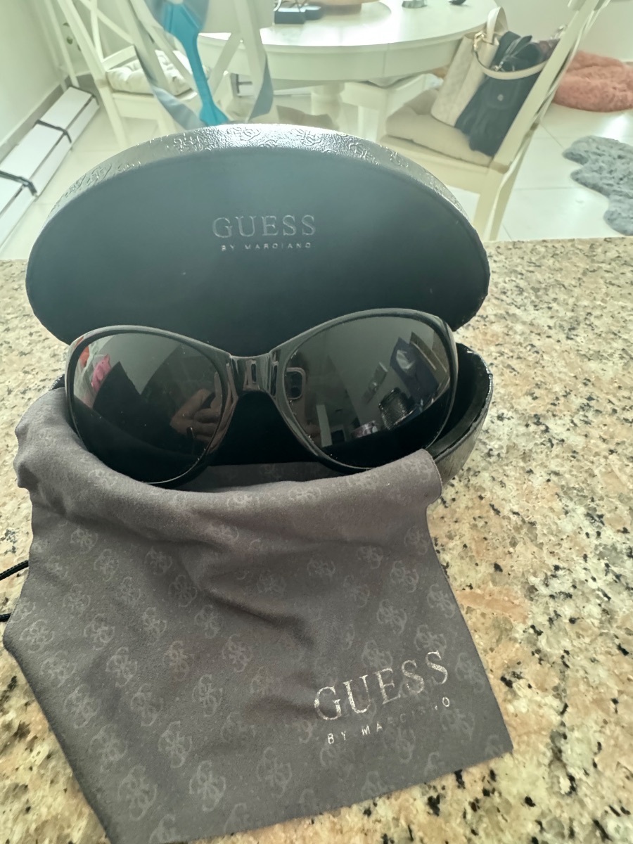 GUESS by Marciano Black Statement Sunglasses
