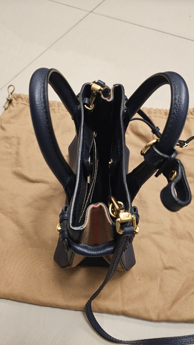 Burberry Banner Mini Navy Blue/Beige Leather and House Check Fabric Tote photo 2