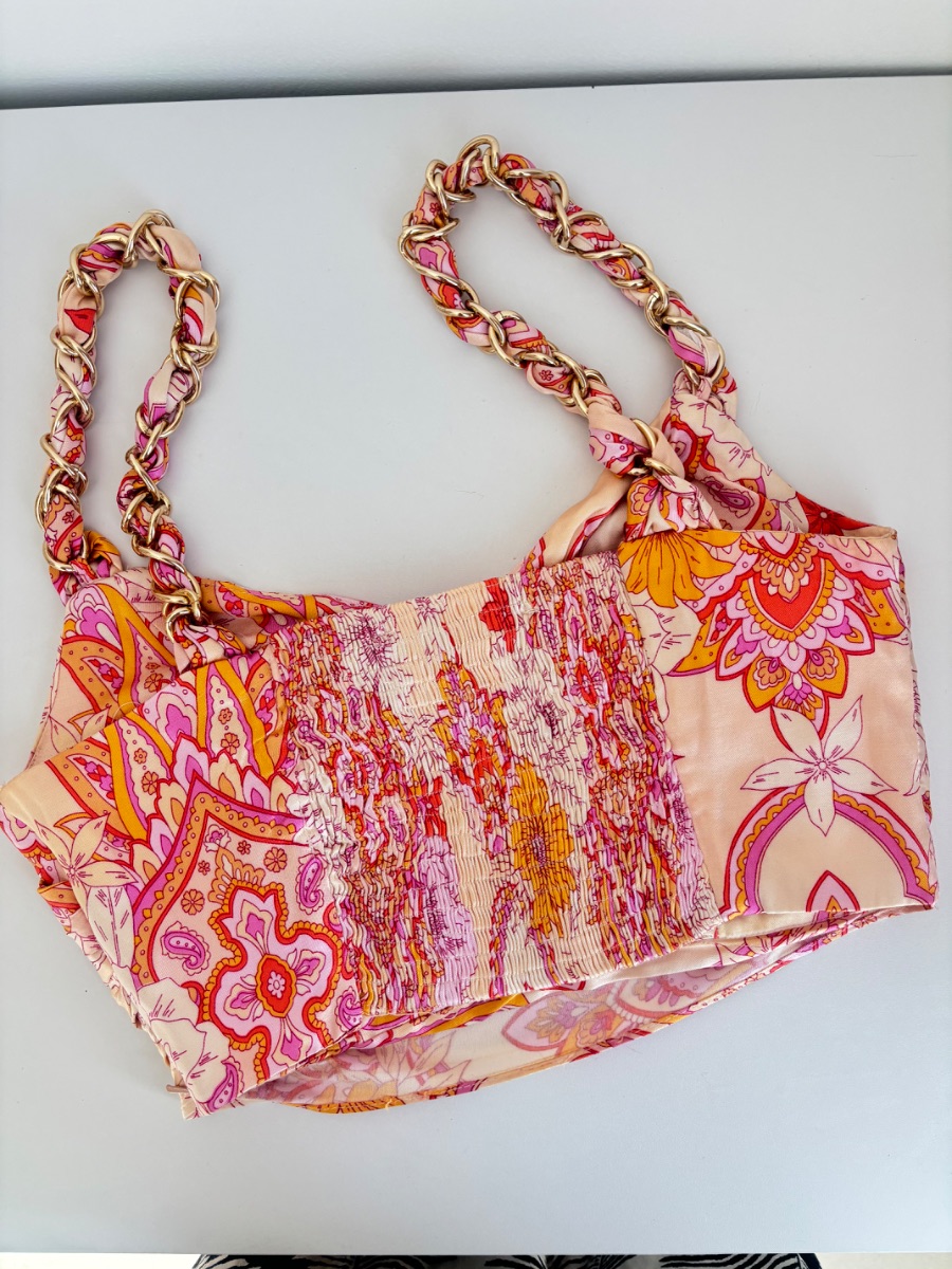 Zara printed chain strap crop photo 3