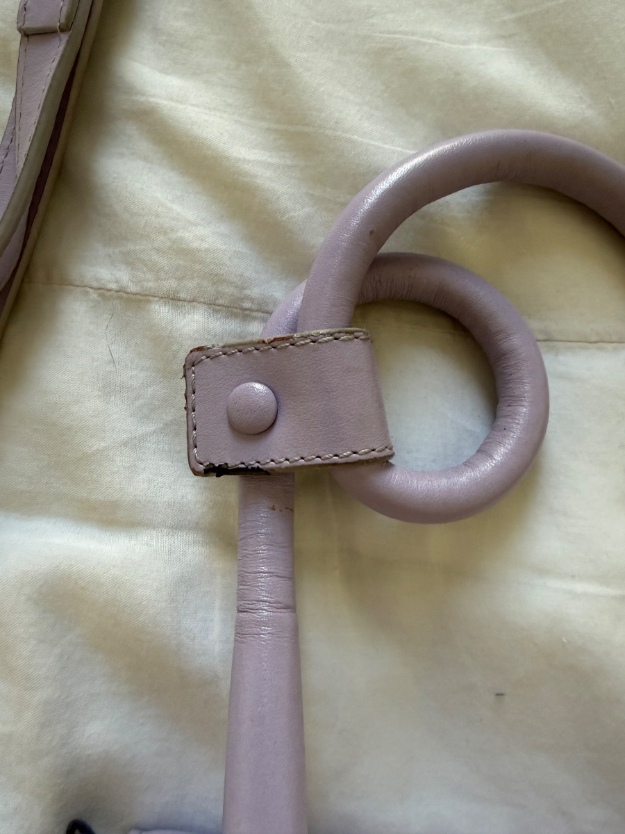 Jacquemus Le Chiquito Noeud Shoulder Bag in Smooth-leather. photo 2