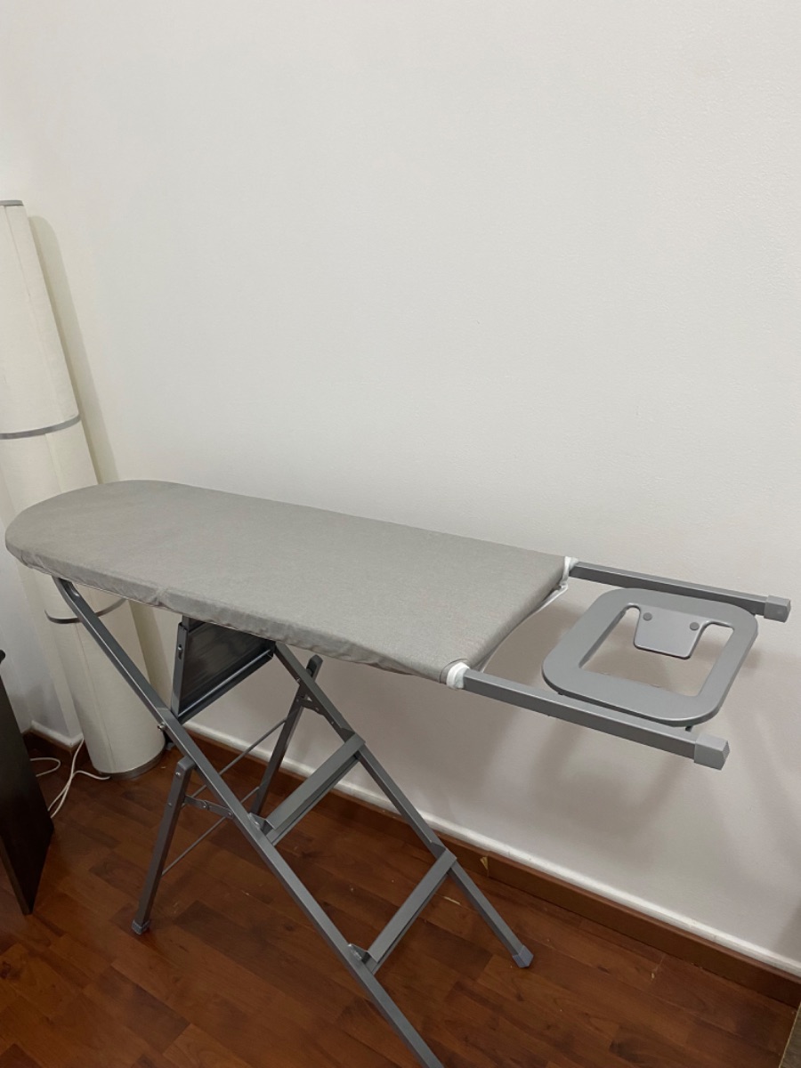 Home Centre Ironing board