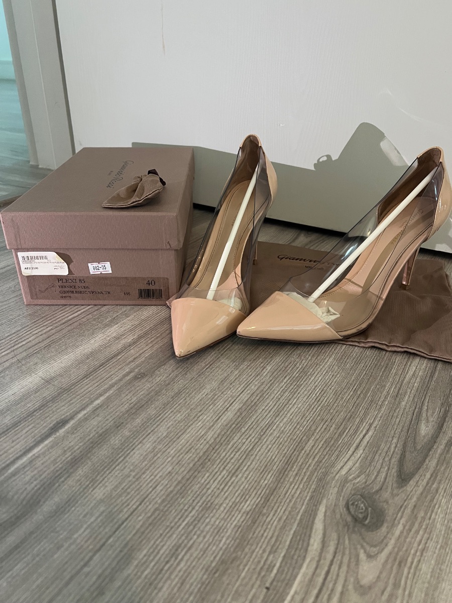 Gianvito Rossi plexi shoes in nude 40