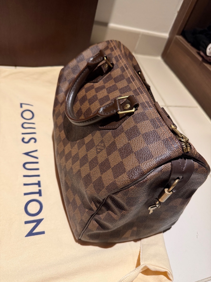 Louis Vuitton speedy photo 2