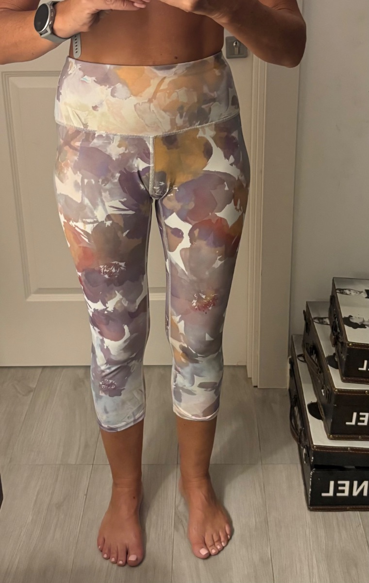 Printed activewear leggings ๐ธ