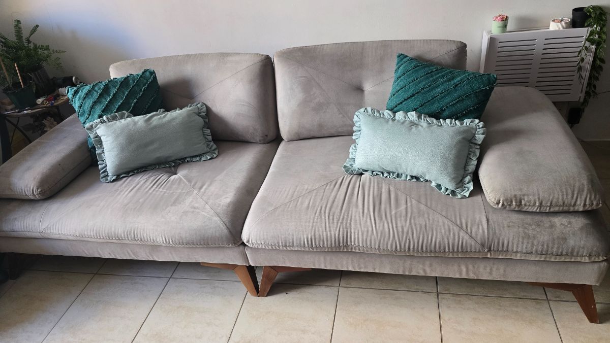 Huzaifa Furtniture Nubuck Leather Sofa.