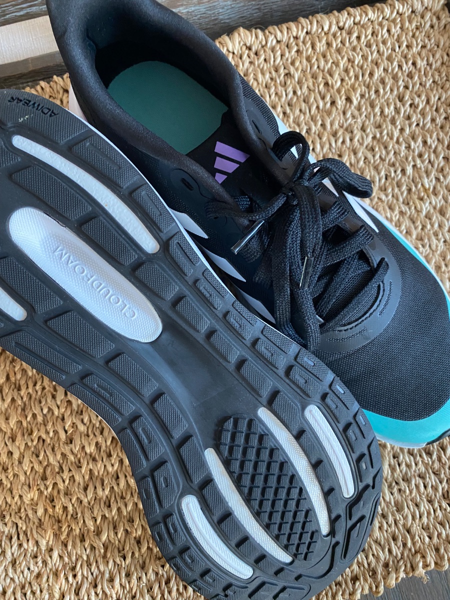 Adidas running trainers size 7 photo 2