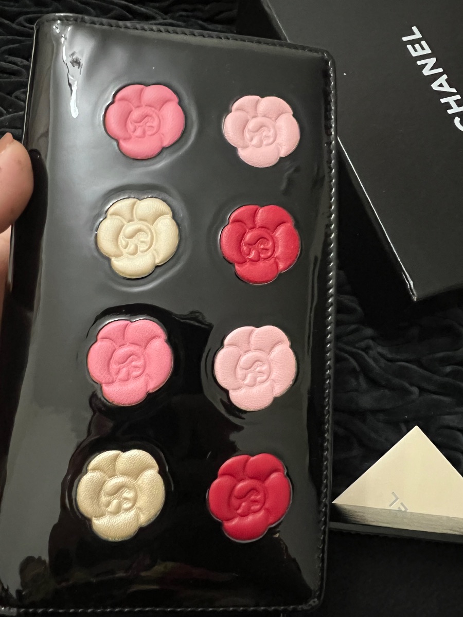 Chanel wallet limited edition