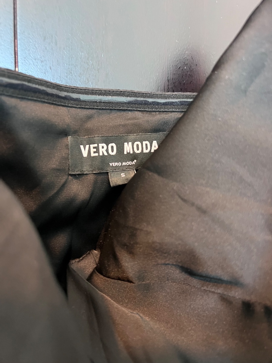 Vera moda feather dress S photo 2