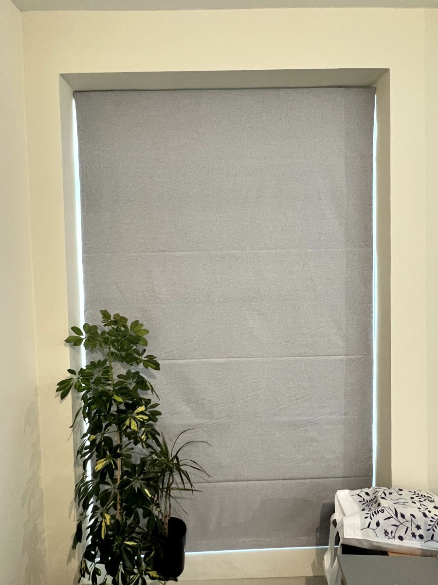 Grey Fabric Roman Blind Curtain - Made-to-Measure photo 2