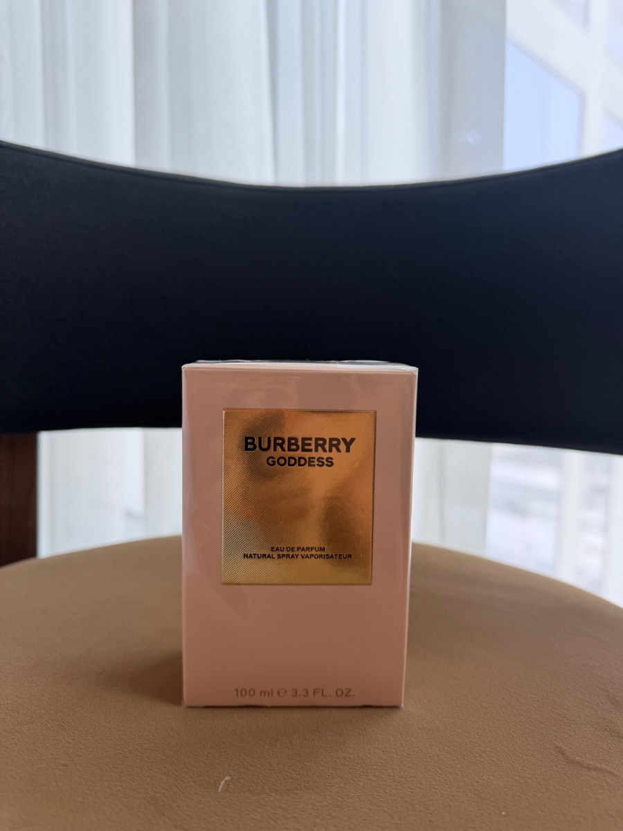Burberry Goddess Eau De Parfum. 100ml