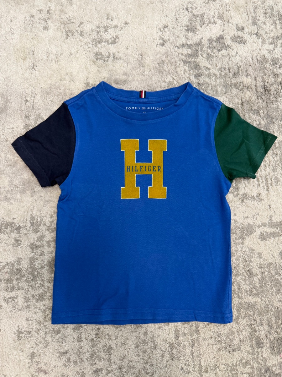 Tommy Hilfiger Tommy T-shirts photo 2