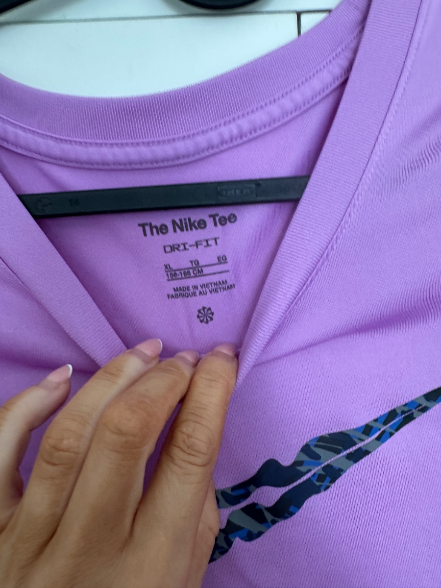 Purple Nike Dri Fit photo 2
