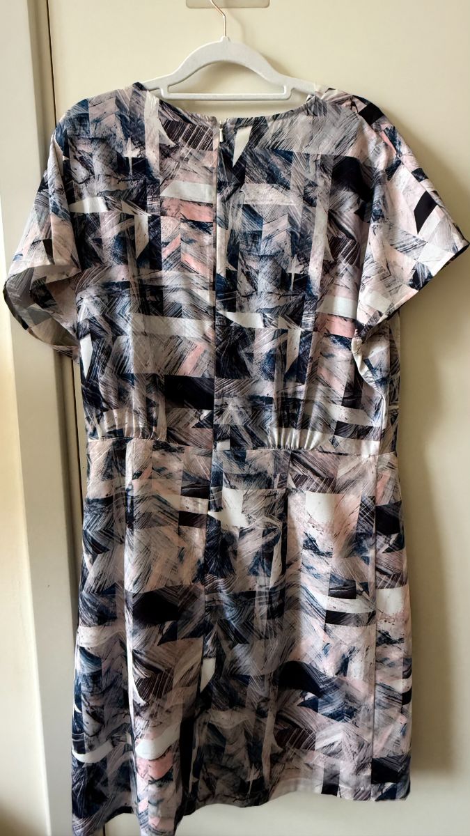 Warehouse Graphic Dress UK14 photo 2