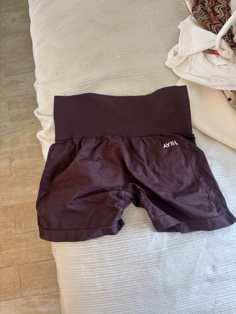 AYBL brown scrunch shorts medium