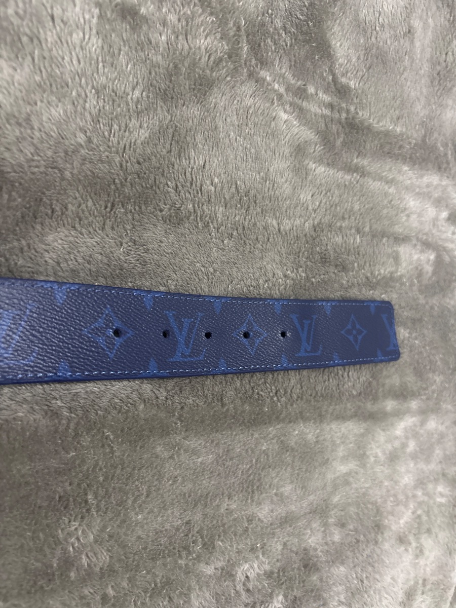 Authentic Louis Vuitton royal blue monogram belt photo 3