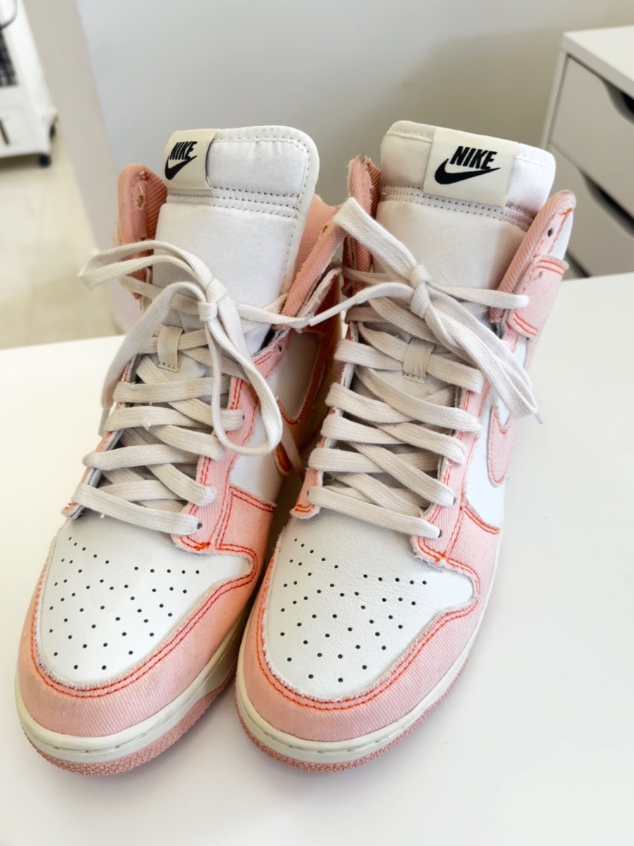 Nike trainers photo 2