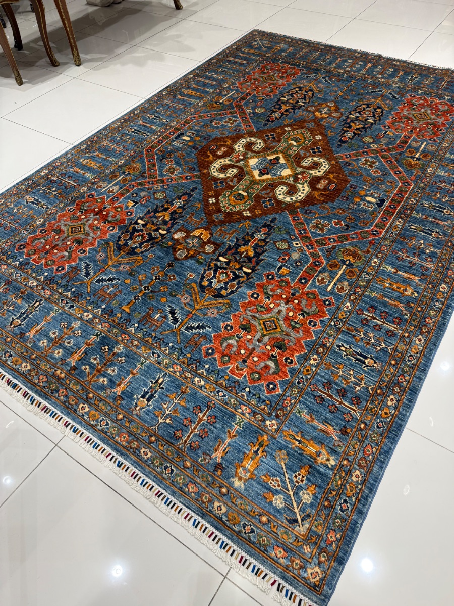 Hand knotted Tribal Rug photo 2
