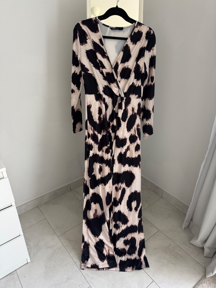 Soft Leopard Print Maxi Dress – Size M