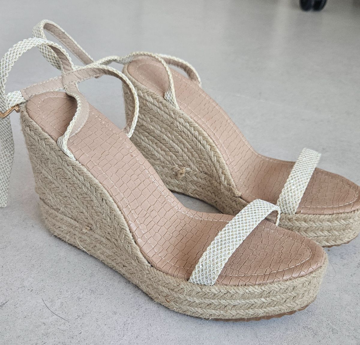 Shein White sparkle wedges