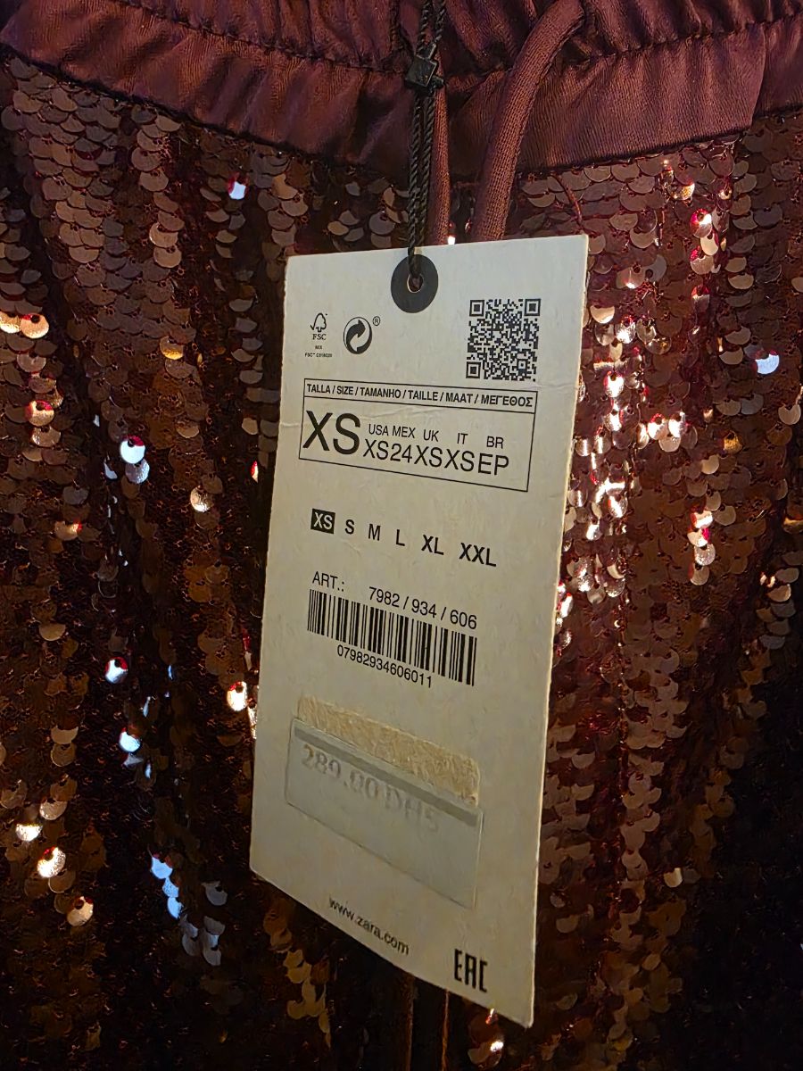 Zara burgundy sequin shorts photo 2