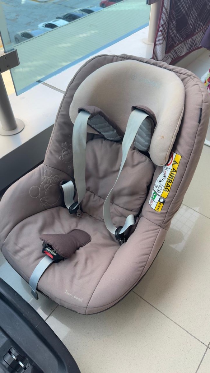 Maxi-Cosi Baby car seat photo 2