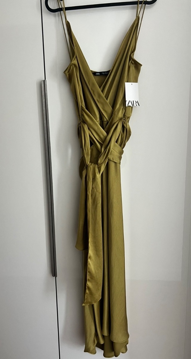 Zara satin dress - M