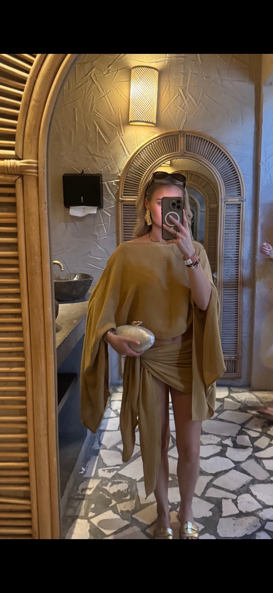 Chic Le Frique Beach cover up/ co ord